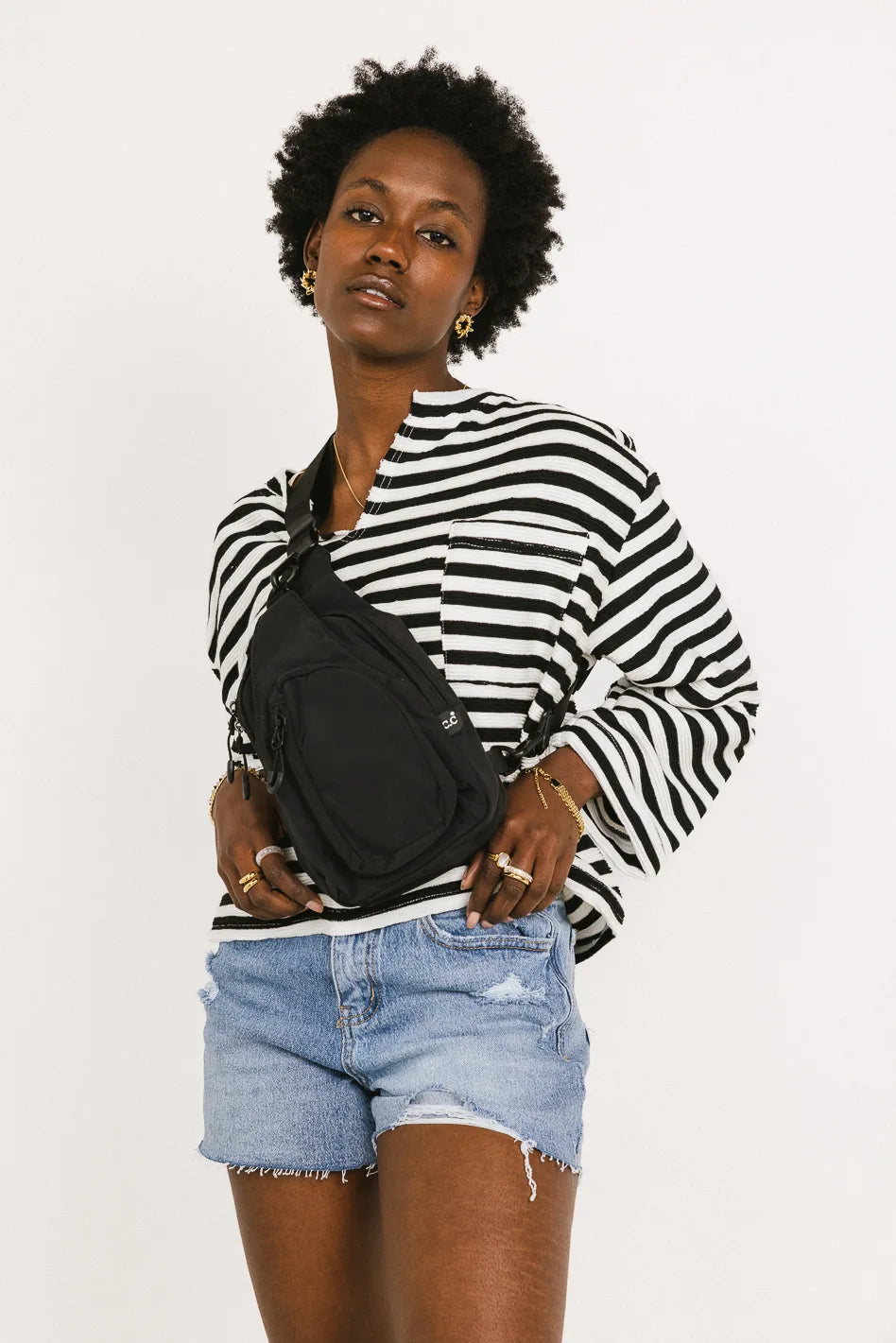 Micah Sling Bag in Black