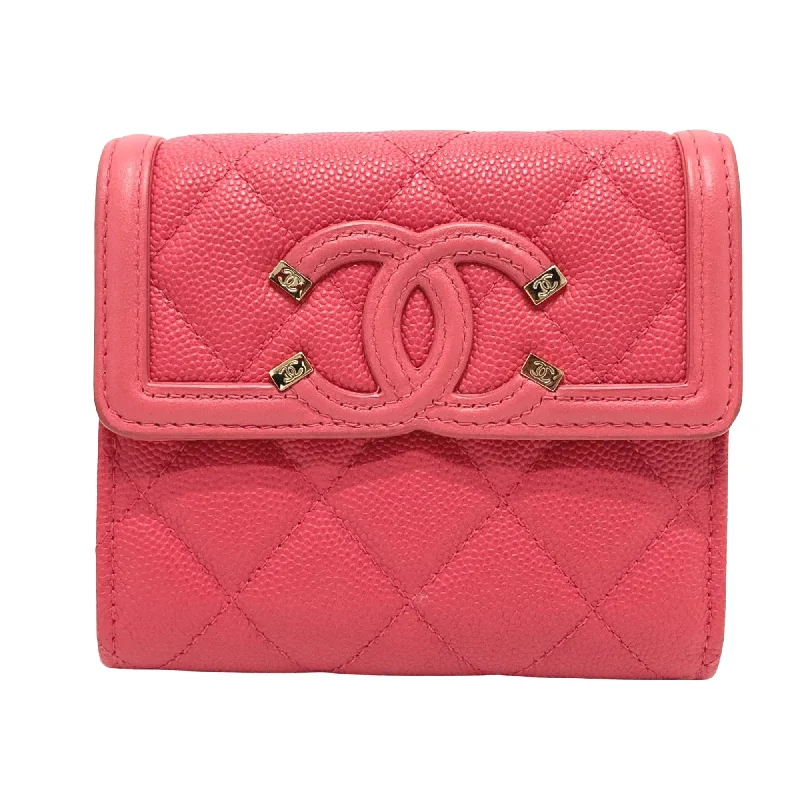 Chanel Logo Cc  Leather Wallet  (Pre-Owned)