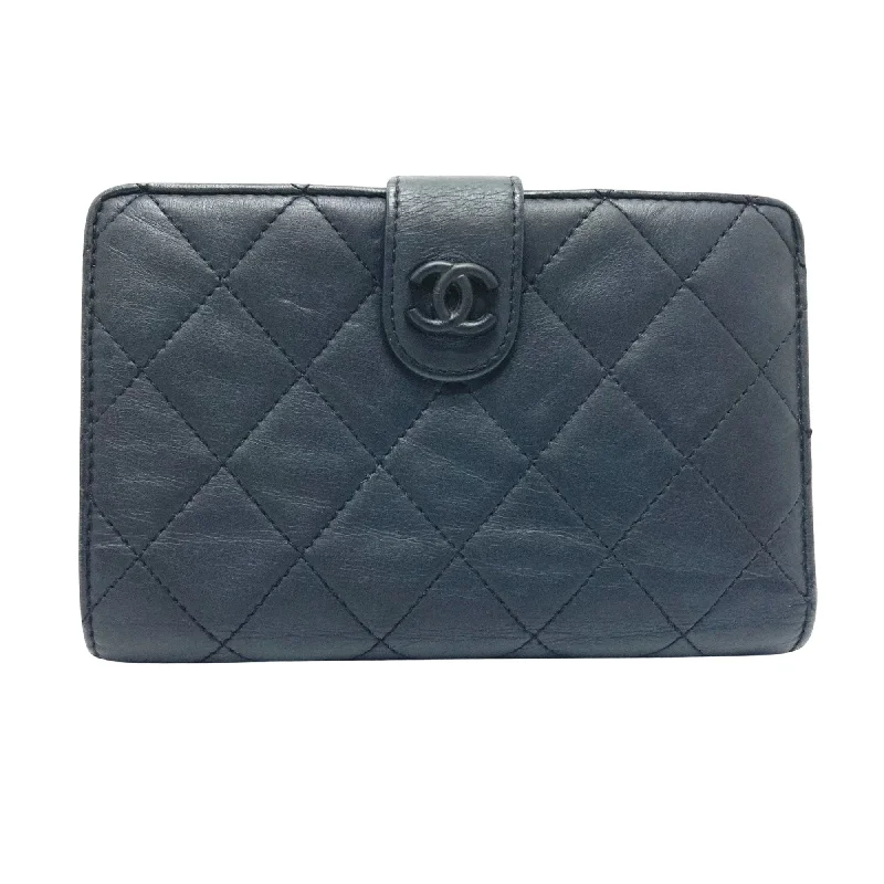 Chanel Matelassé  Leather Wallet  (Pre-Owned)