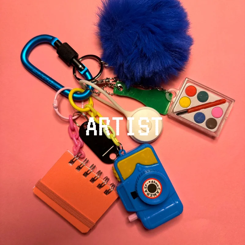 Bag charm and keyring ‘Artist’