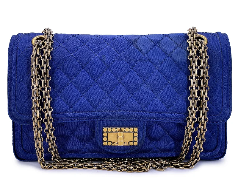 Chanel 2010 Blue Quilted Satin Reissue Flap Bag GHW DT7