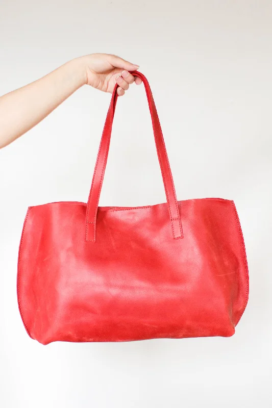 Lyia Bag, Carmine